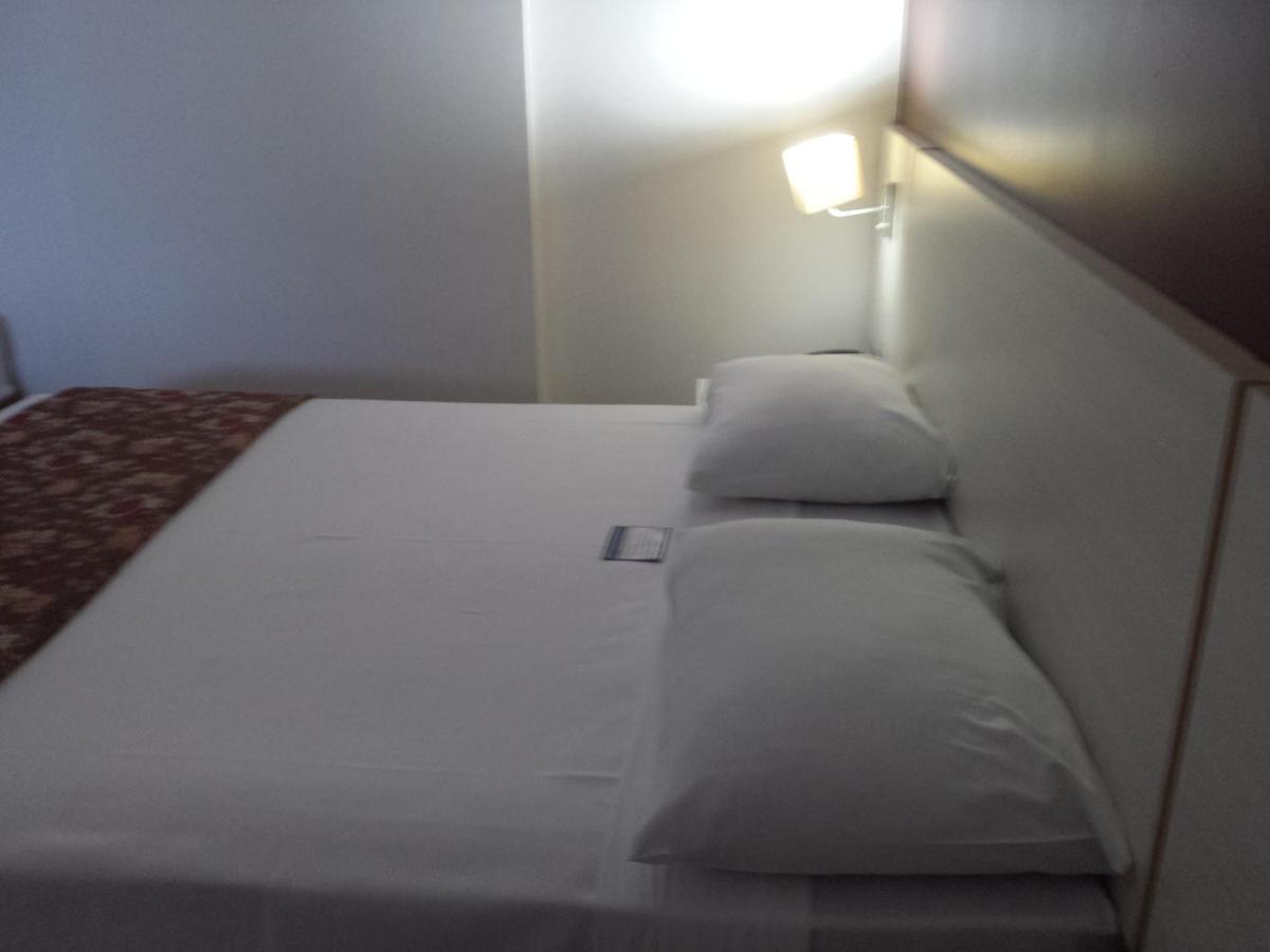 Flat Le Jardin Suites Caldas Novas Exterior photo
