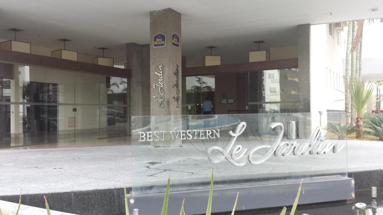 Flat Le Jardin Suites Caldas Novas Exterior photo