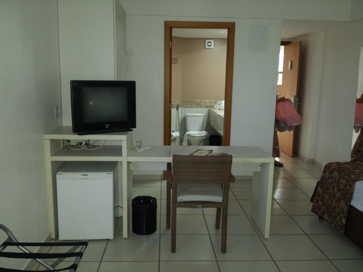 Flat Le Jardin Suites Caldas Novas Exterior photo