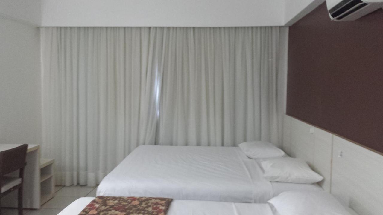 Flat Le Jardin Suites Caldas Novas Exterior photo