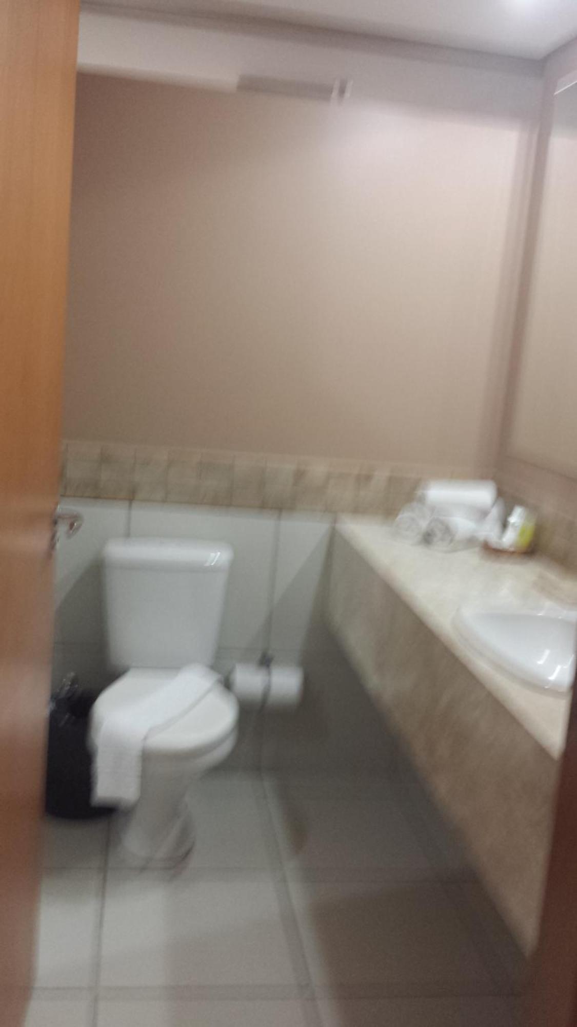 Flat Le Jardin Suites Caldas Novas Exterior photo